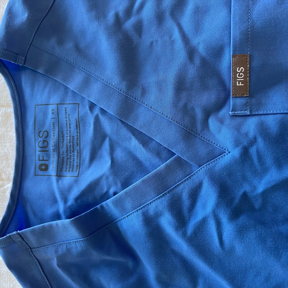 Figs Blue Scrub Set - Picture 2 of 6